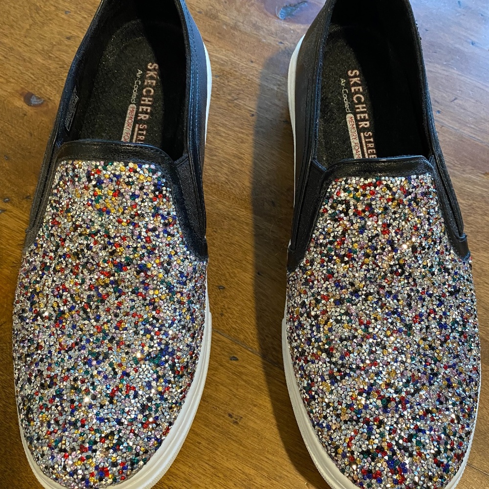 Skecher Street Goldie Treasure Chest Slip on